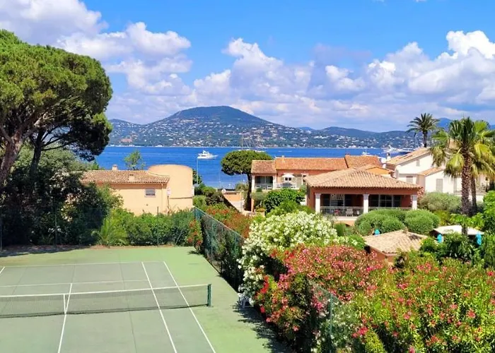 Family Nest Overlooking The Gulf Of * Saint-Tropez