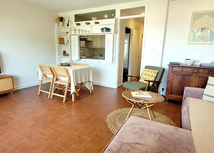 Family Nest Overlooking The Gulf Of *