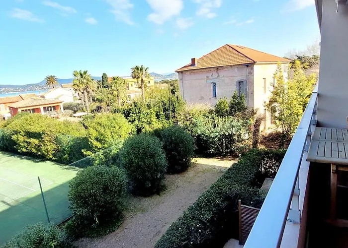 Family Nest Overlooking The Gulf Of * Saint-Tropez